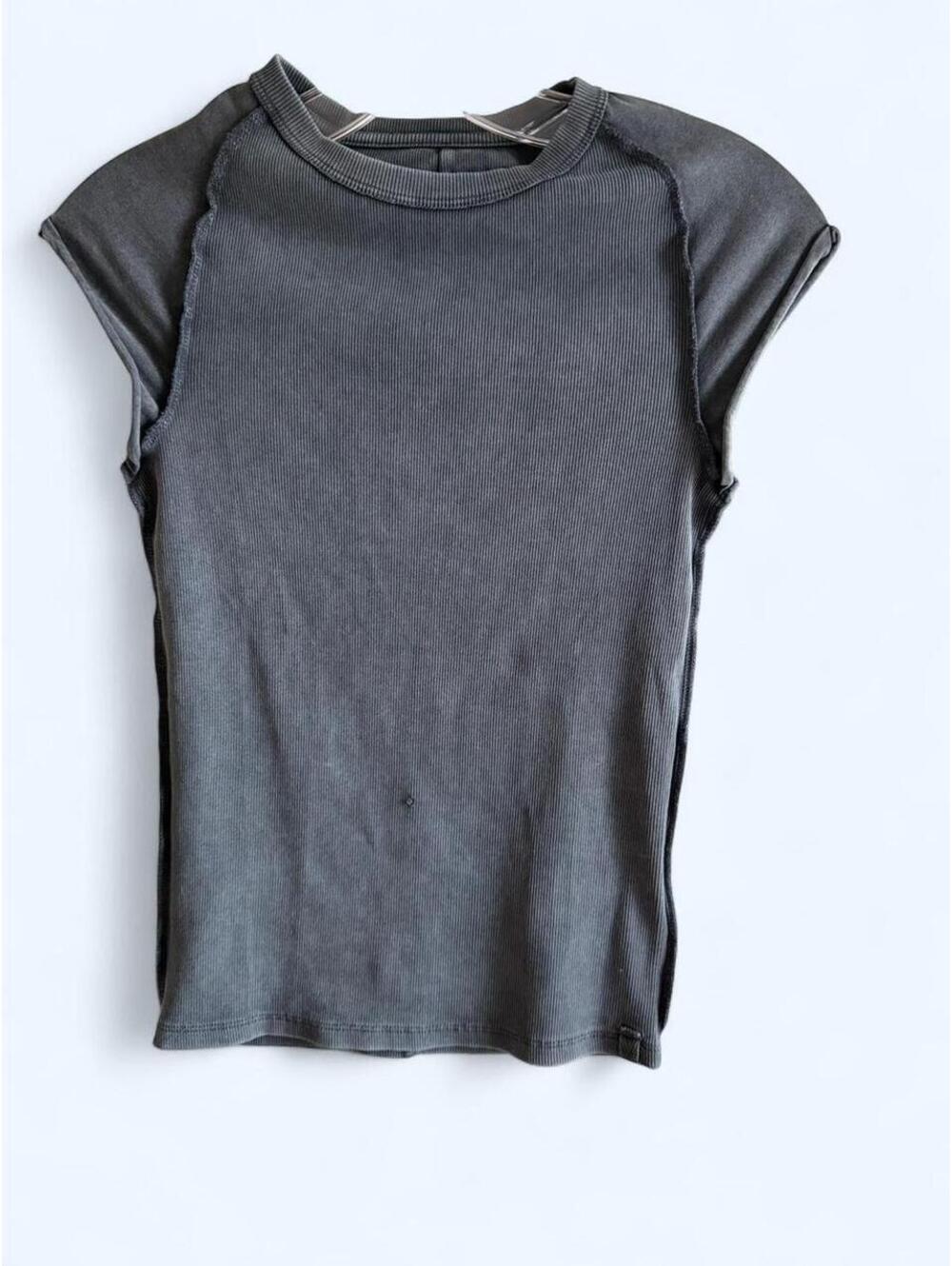 We The Free grey ribbed top